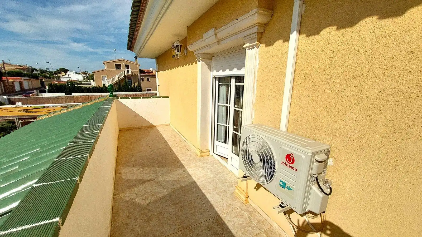 Chalet con terraza en venta en Los Balcones - Los Altos, imagen 36