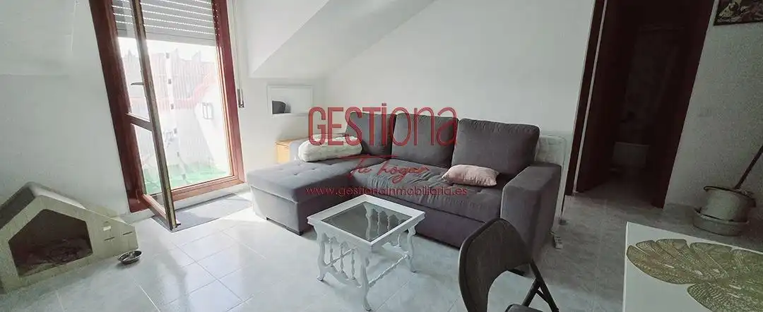 Sala de estar de Ático en venta en Noja con Terraza, Balcón y Piscina comunitaria