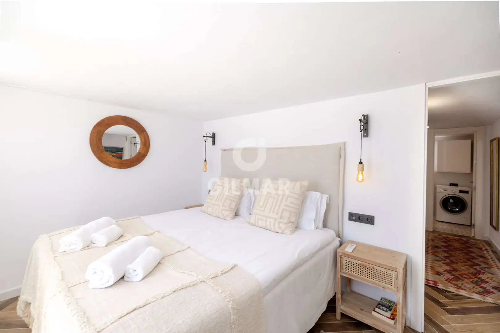Dormitori de Casa adosada en venda en Estepona amb Jardí privat