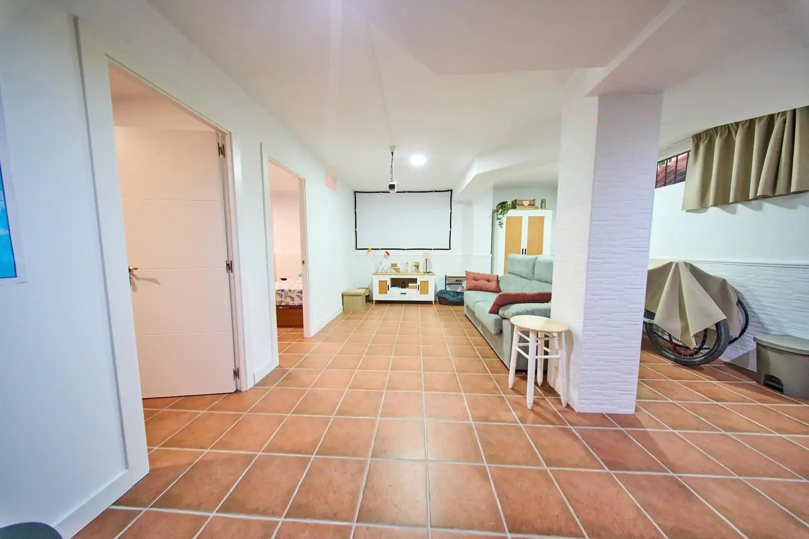Casa adosada en venda en Ogíjares amb Calefacció, Jardí privat i Parquet