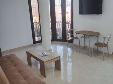 Flat with lift to rent in Calle Fortuny