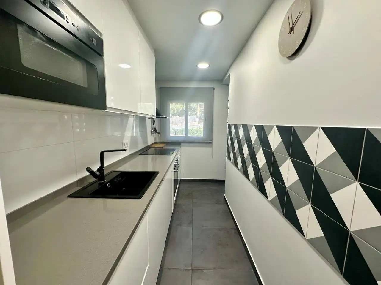 Apartamento en venta en El Poal