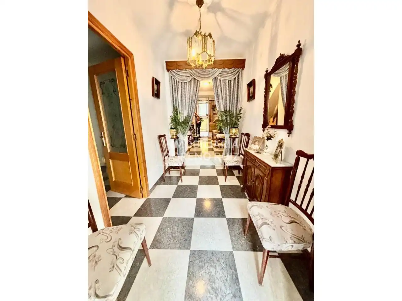 House for sale in Zuheros