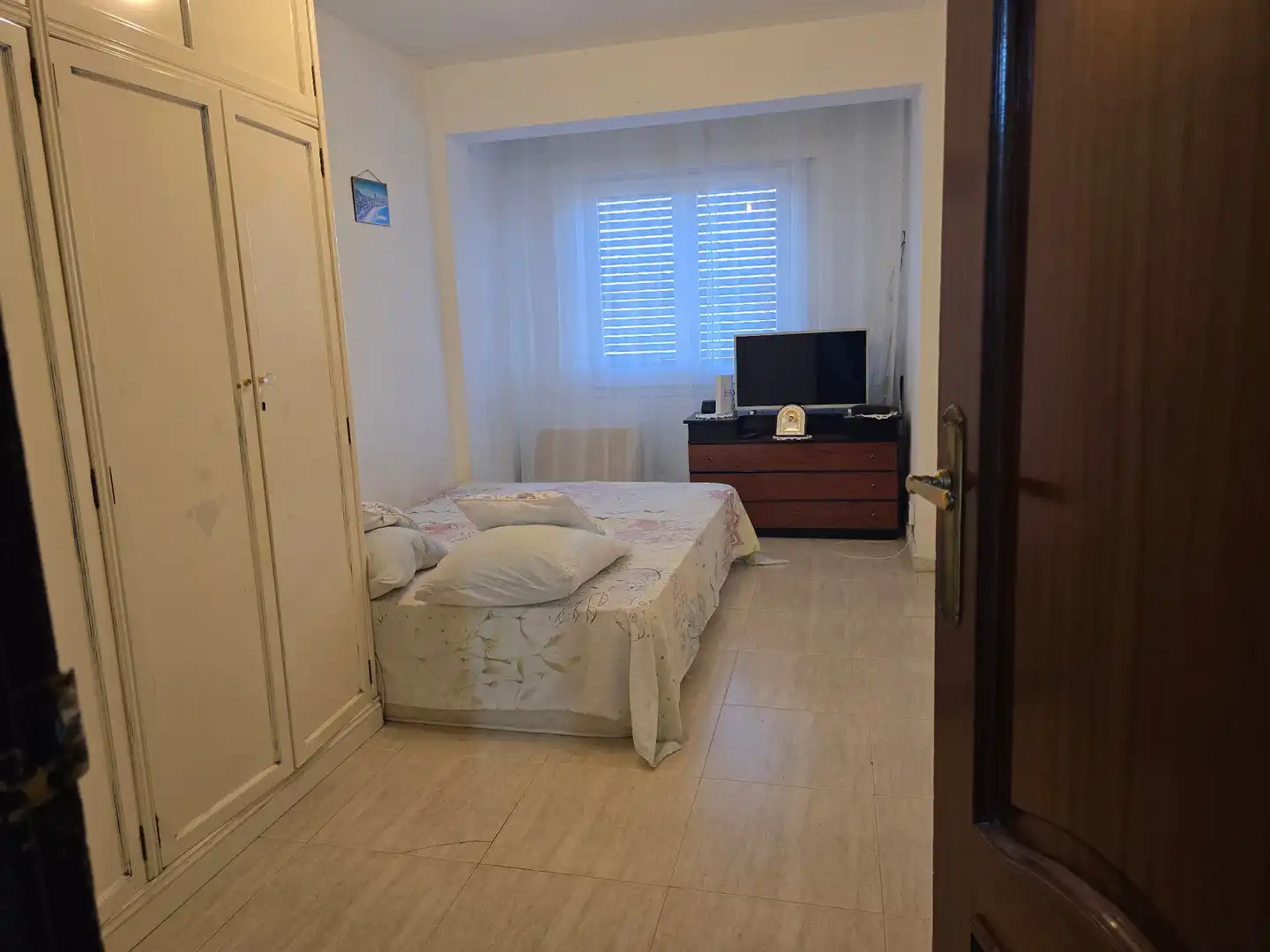 Dormitori de Pis en venda en Zaragoza amb Aire condicionat, Moblat i Balcó