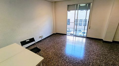 Foto 2 de Piso en venta en Calle Federico García Lorca, Plaza Crevillente - Antiguos Juzgados - El Asilo, Elche / Elx