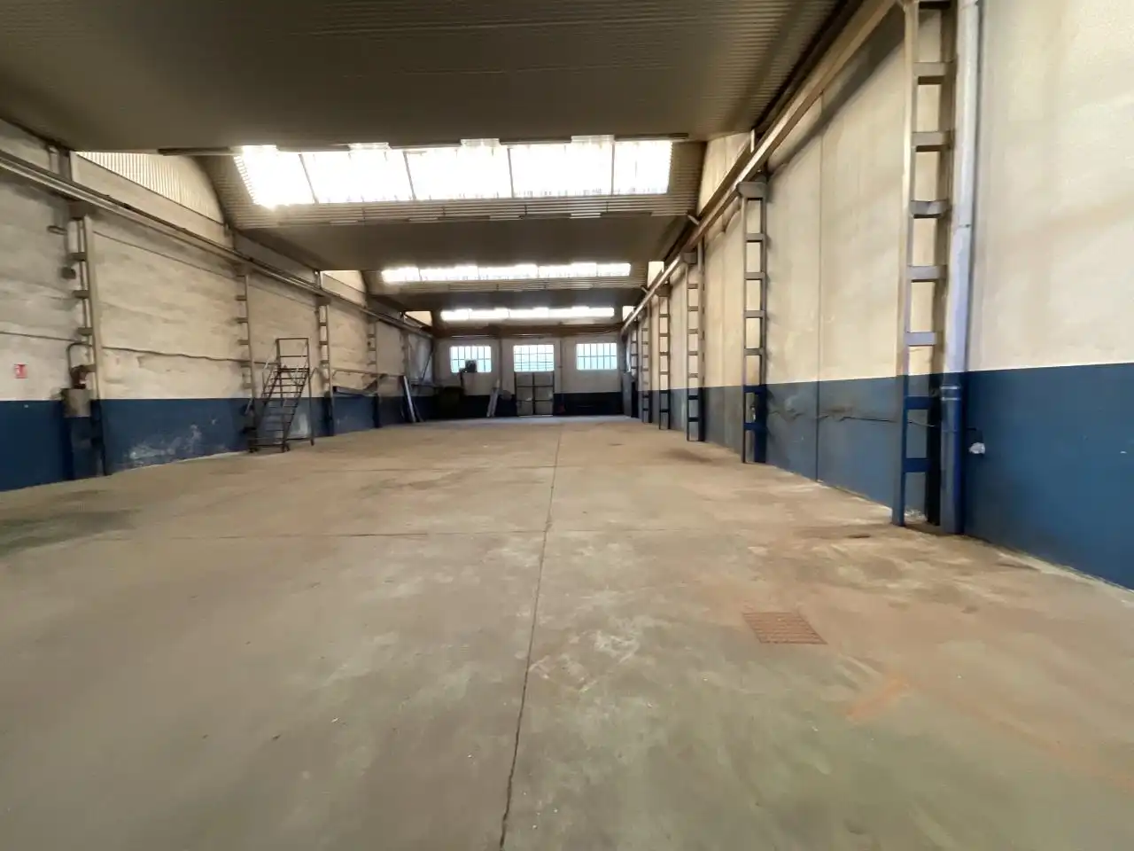 Industriegebäude zur Miete in Santo Domingo de la Calzada, imagen 2