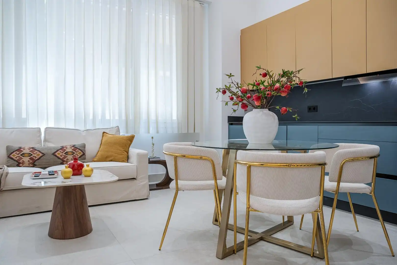 Ground floor with pool for sale in Avenida Divina Pastora, imagen 4