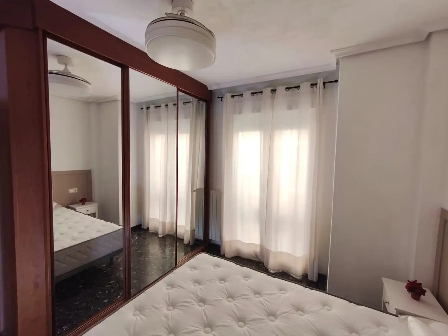 Schlafzimmer von Wohnung zur Miete in Albacete mit Klimaanlage, Heizung und Möbliert