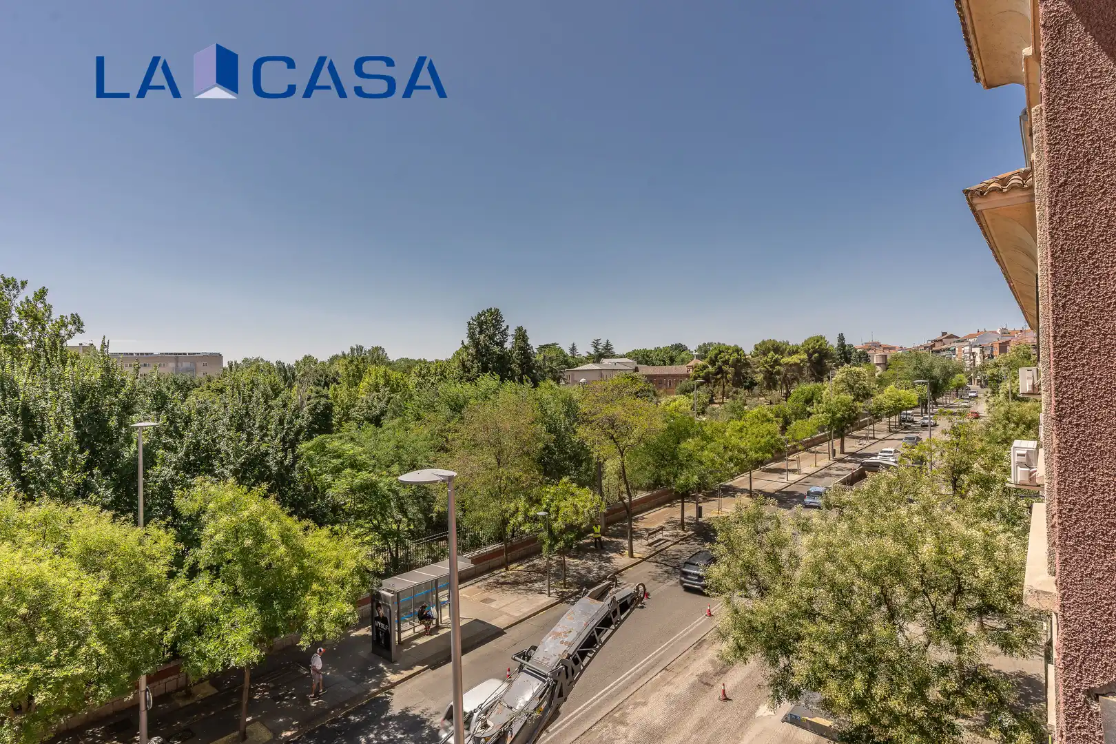 Vista exterior de Piso en venta en Madrid con Calefacción, Terraza y Trastero