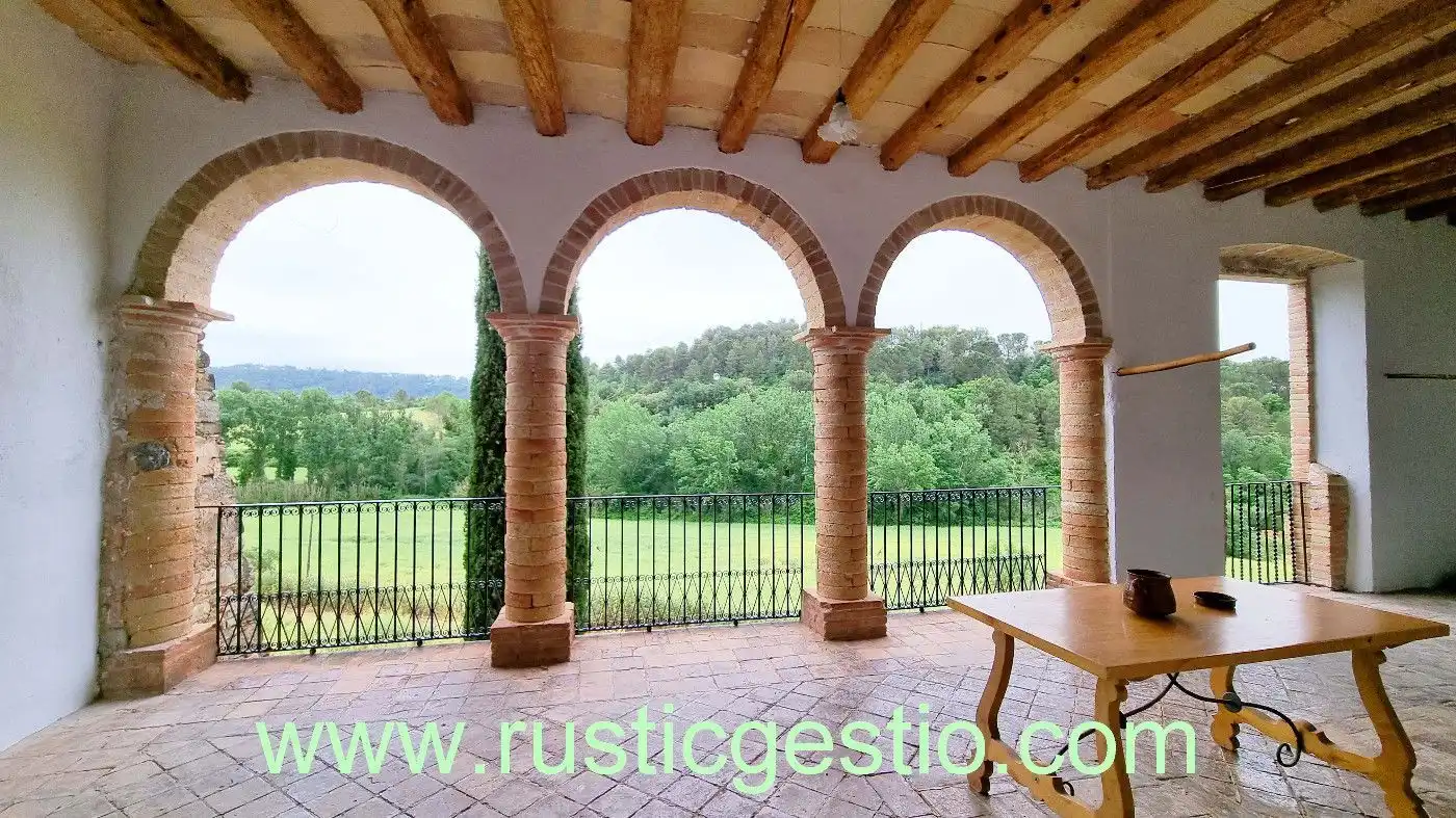 Finca rústica en venda a Artés
