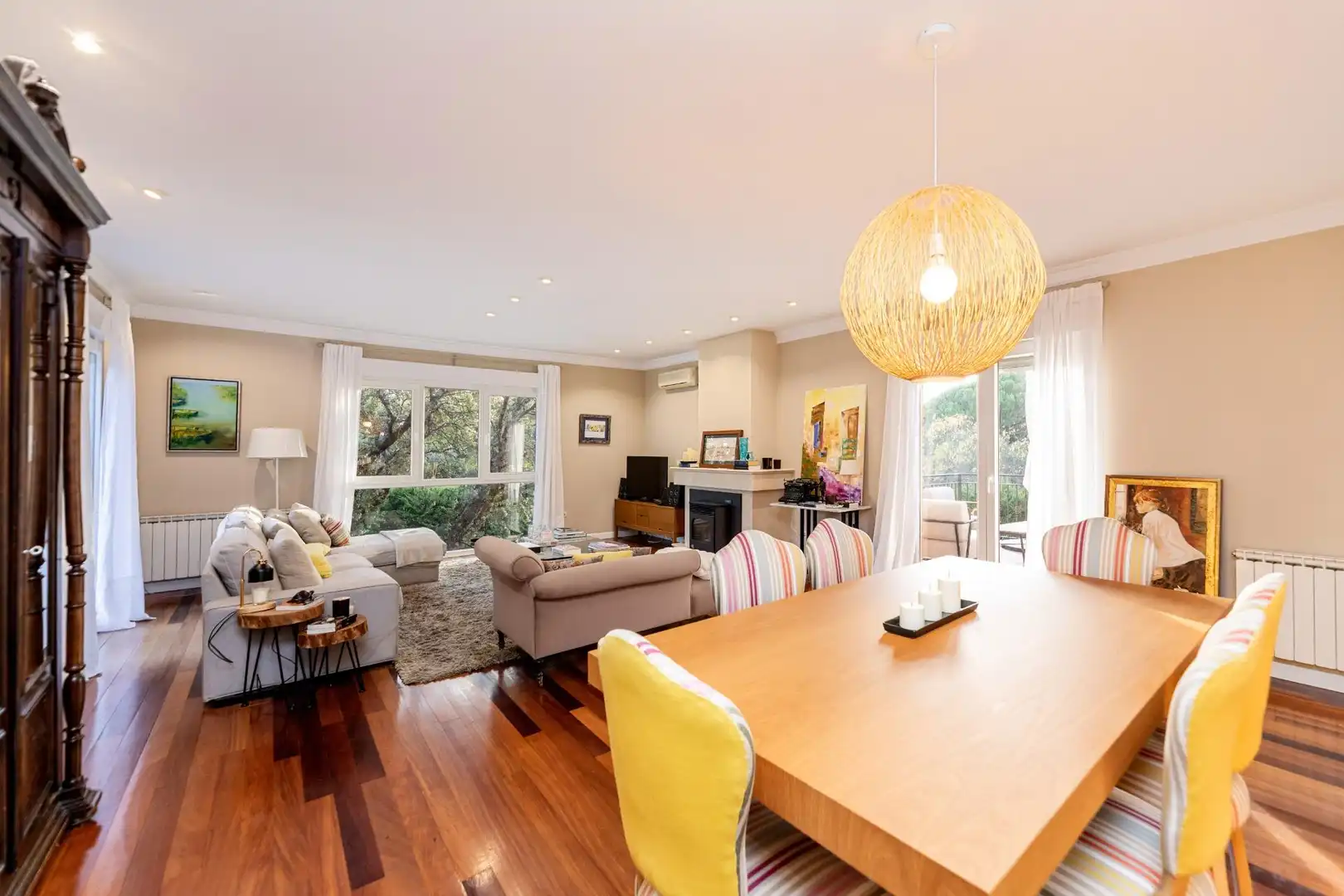 Comedor de Casa o chalet en venta en Torrelodones con Aire acondicionado, Calefacción y Jardín privado