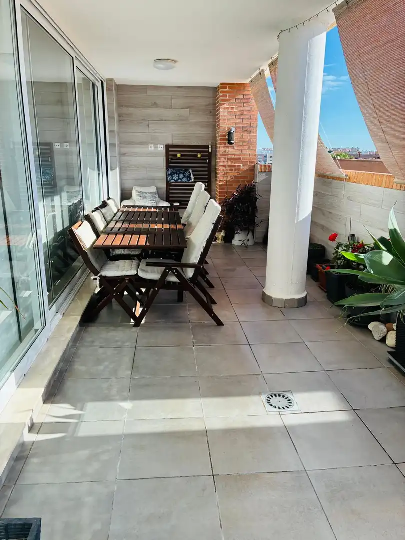 Terraza de Ático en venta en Catarroja con Calefacción, Terraza y Amueblado