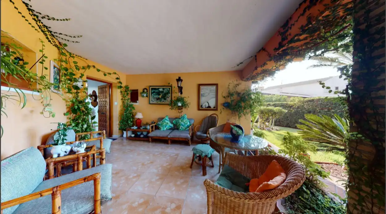 Jardí de Casa o xalet en venda en Orihuela amb Aire condicionat, Calefacció i Terrassa