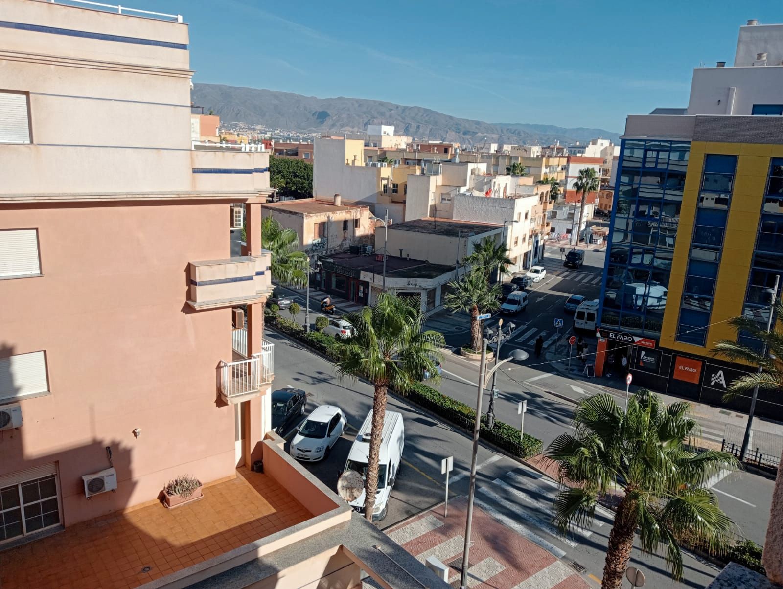 Exterior view of Flat for sale in Roquetas de Mar  with Air Conditioner, Terrace and Furnished