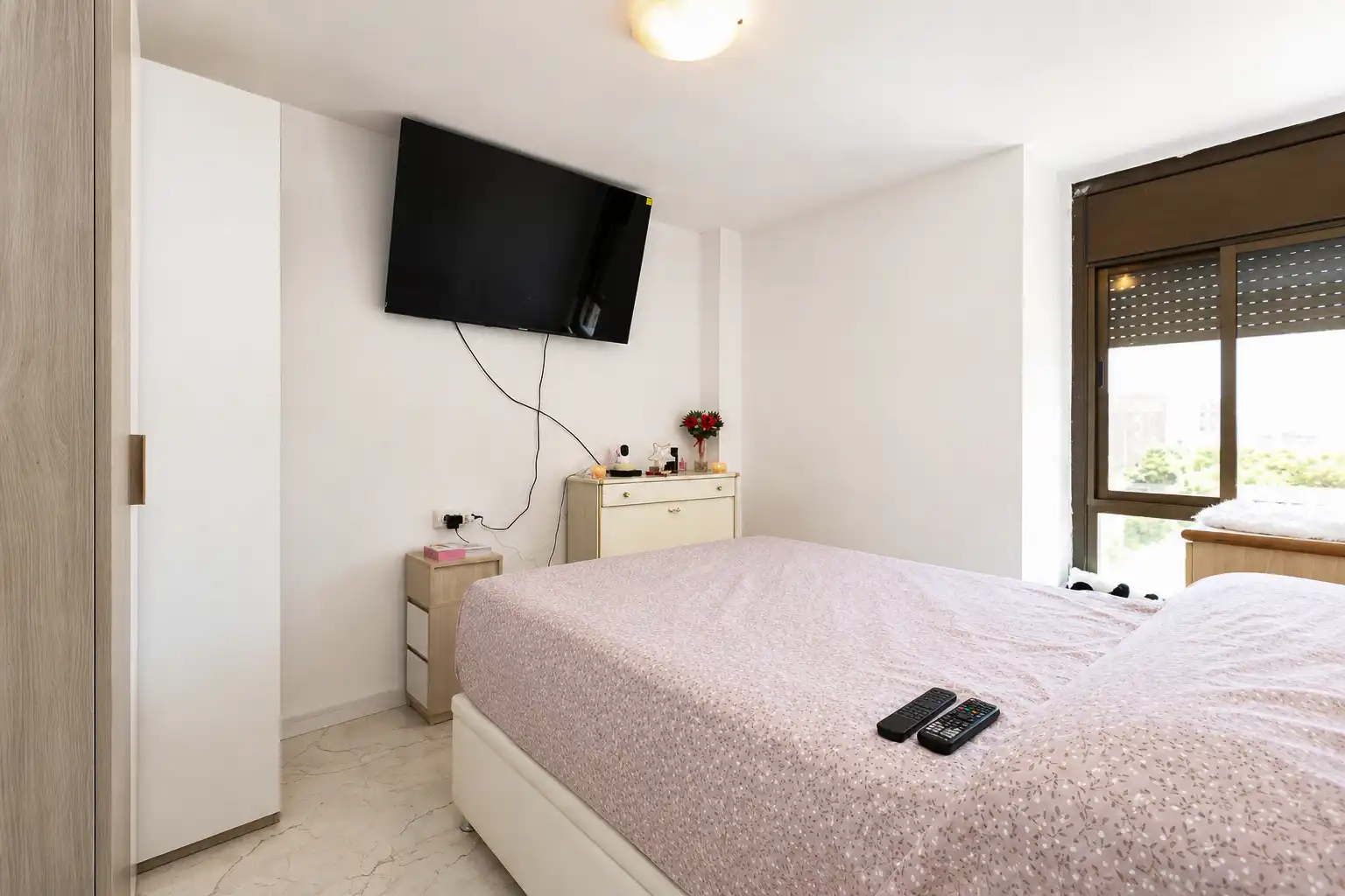 Schlafzimmer von Wohnung zum Verkauf in Viladecans mit Balkon