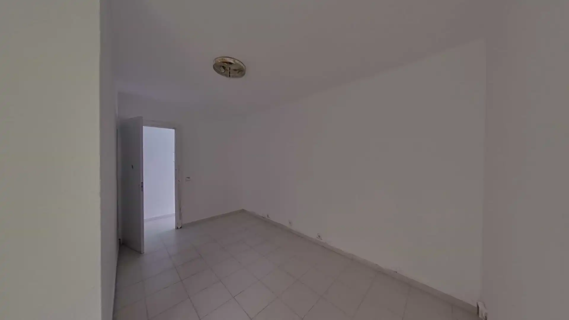 Piso en venta en Ripollet con Balcón