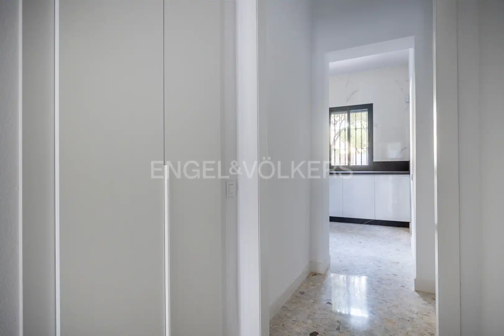 Casa o xalet en venda en Alcalá de Guadaira amb Calefacció, Jardí privat i Terrassa