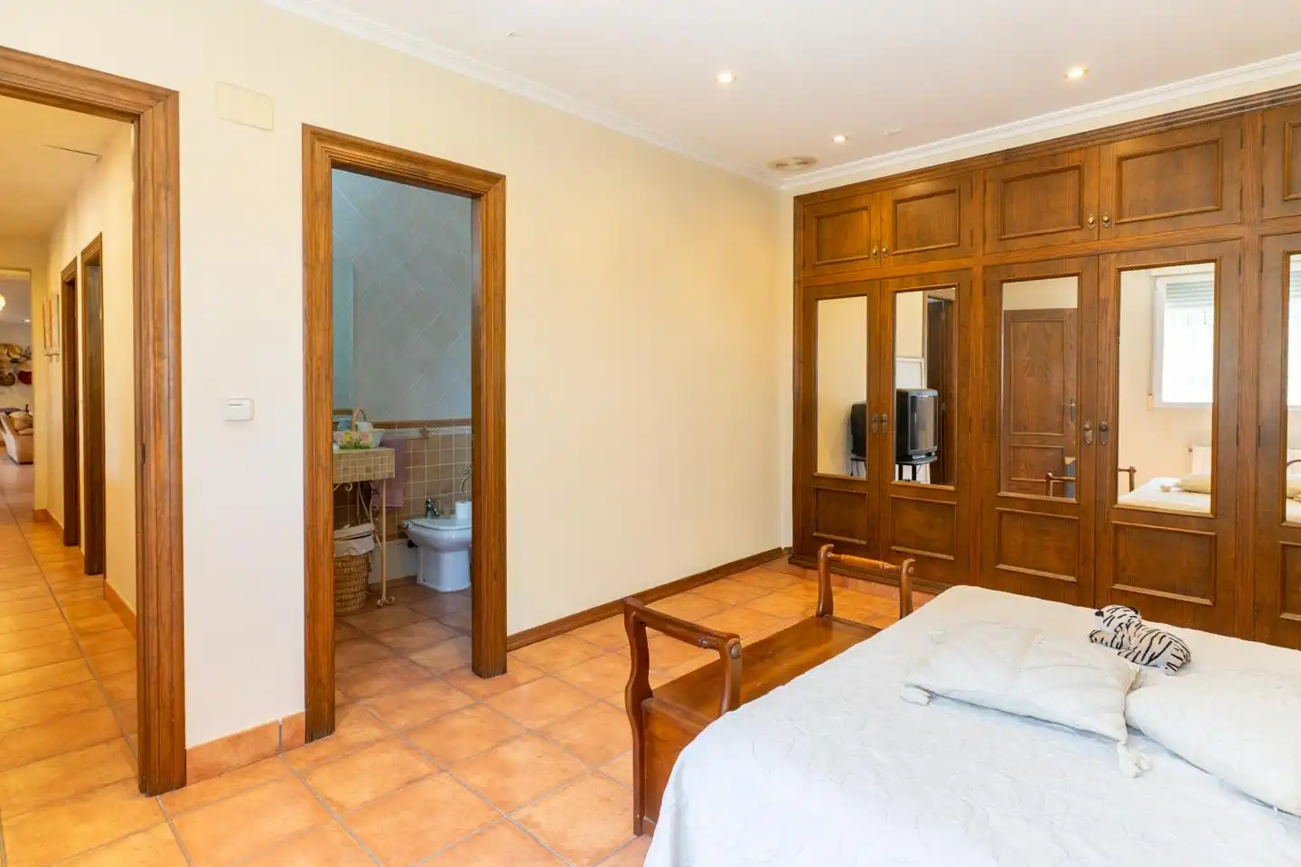 Dormitori de Casa o xalet en venda en Elche / Elx amb Calefacció, Terrassa i Traster