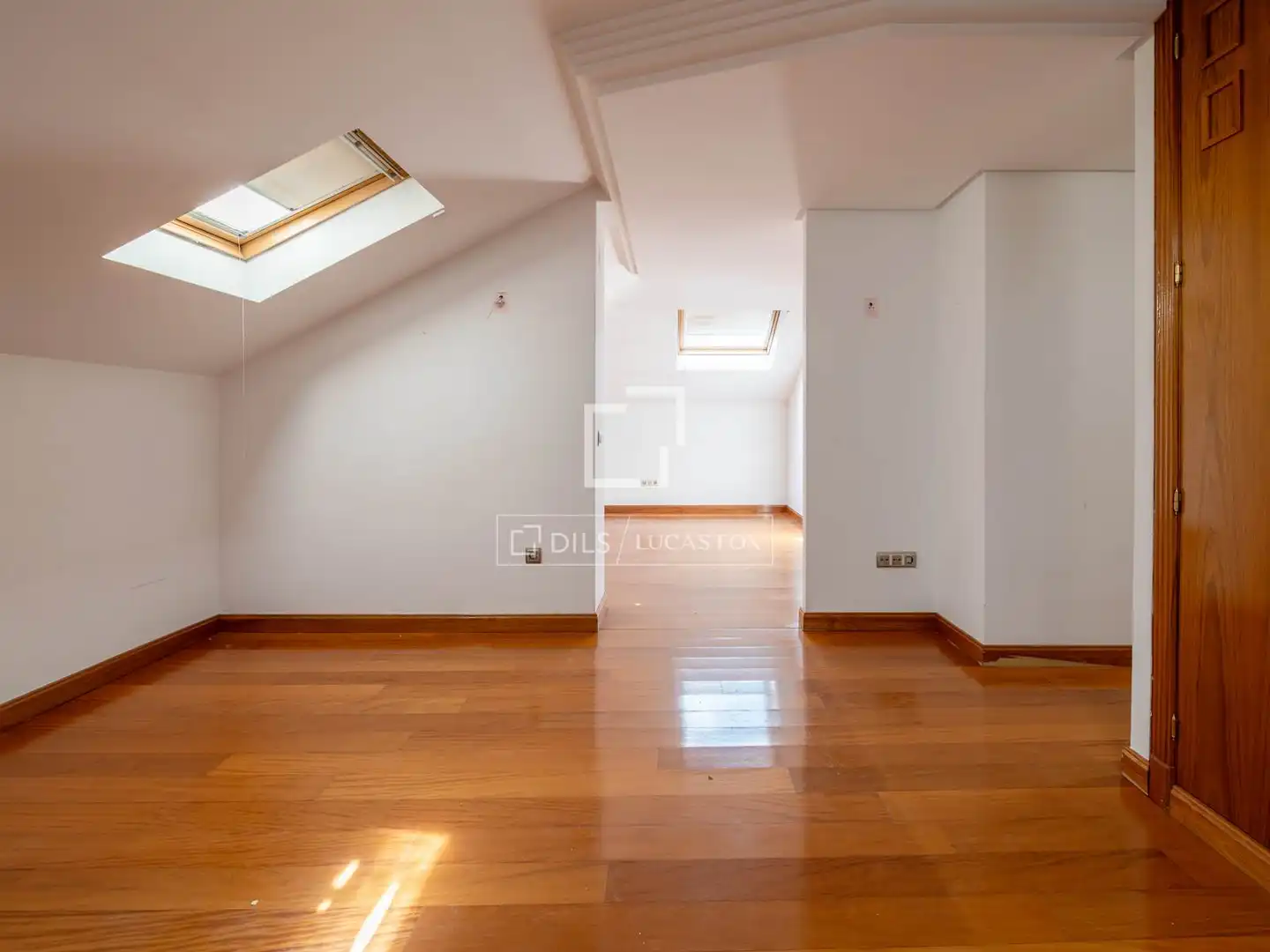 Casa o xalet en venda en Madrid amb Aire condicionat, Calefacció i Jardí privat