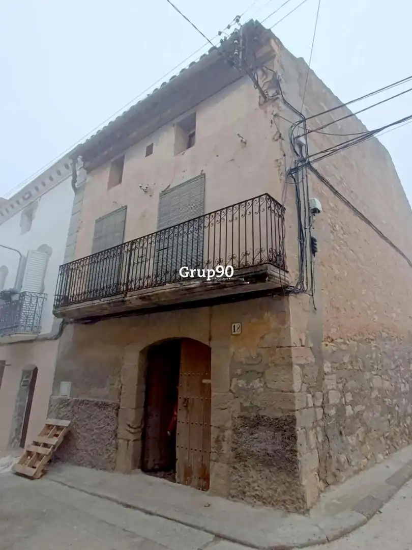 Vista exterior de Casa o xalet en venda en Sunyer amb Calefacció, Terrassa i Traster