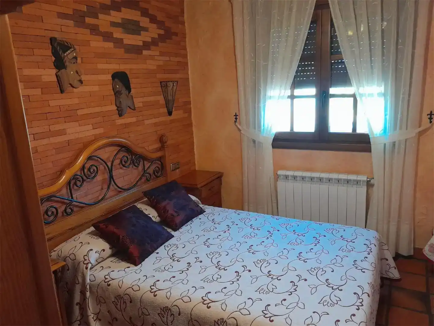 Habitación de Casa o chalet en venta en Navas de Oro con Piscina y Amueblado