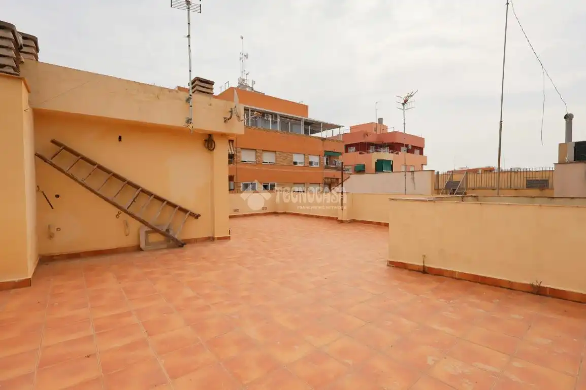 Terrassa de Pis en venda en Sagunto / Sagunt amb Aire condicionat, Calefacció i Terrassa