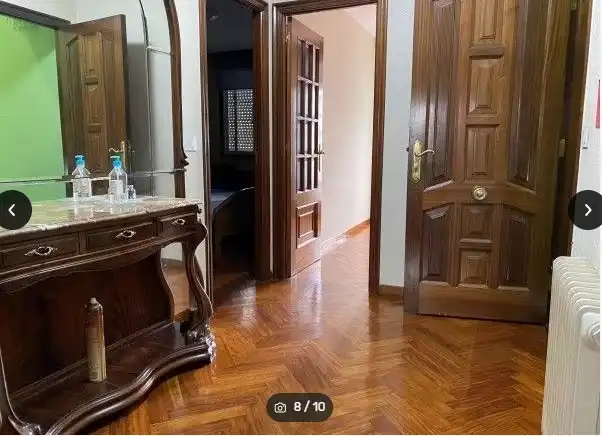 Piso en venta en Vigo  con Jardín privado, Terraza y Amueblado