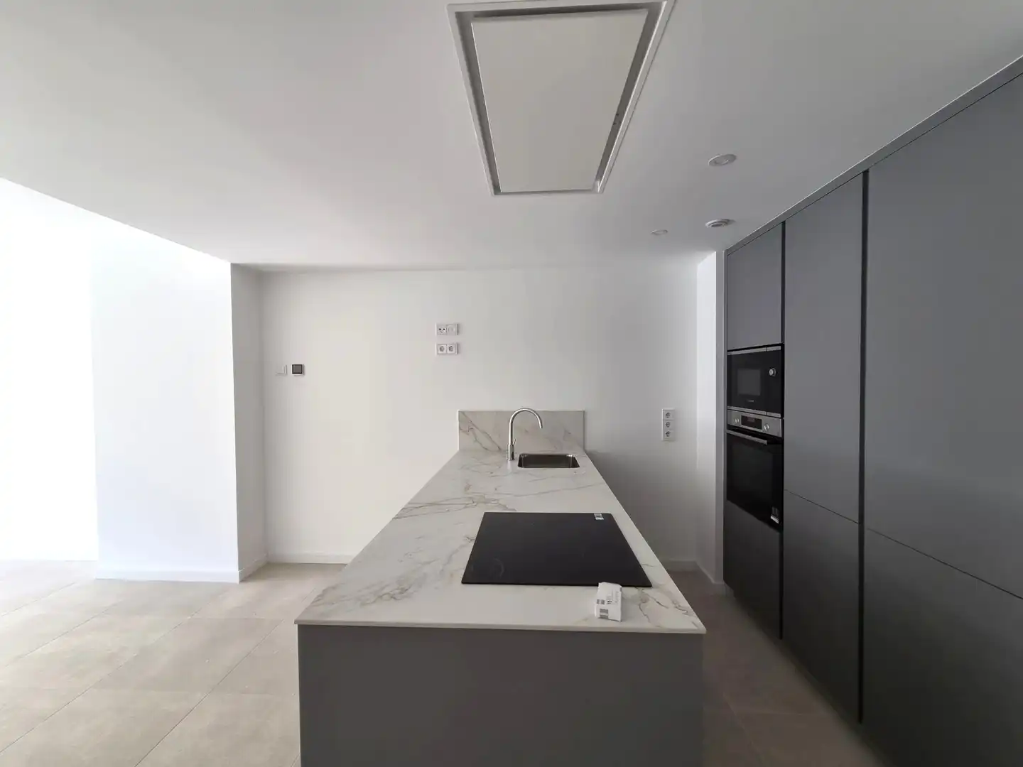 Piso de obra nueva con piscina en venta en Calle Colón 6, imagen 12
