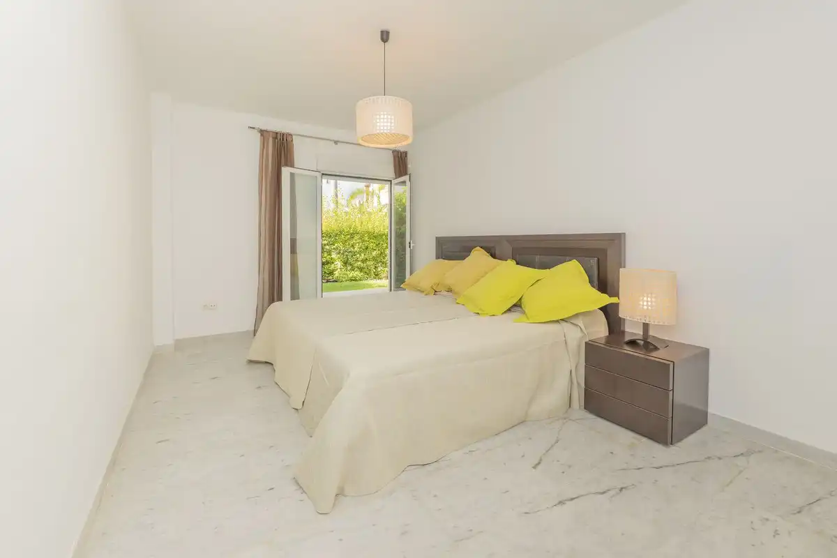 Reihenhaus zum Verkauf in Río Real - Los Monteros, imagen 13