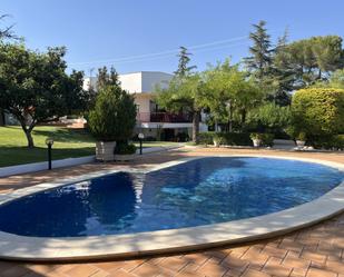 Piscina de Casa o xalet en venda en Ontinyent amb Aire condicionat, Terrassa i Piscina