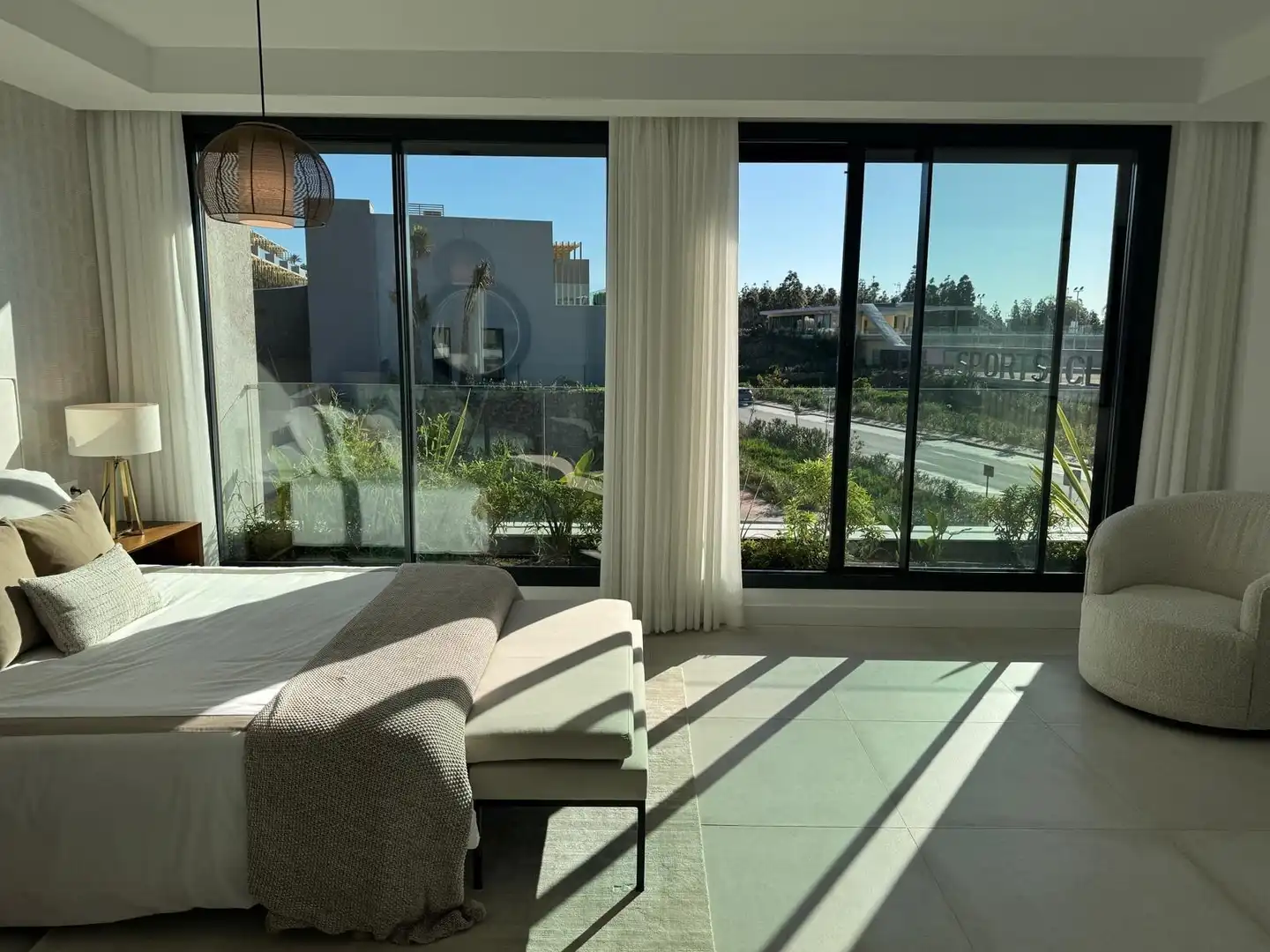 Adosado con piscina en venta en El Faro de Calaburra - Chaparral, imagen 4