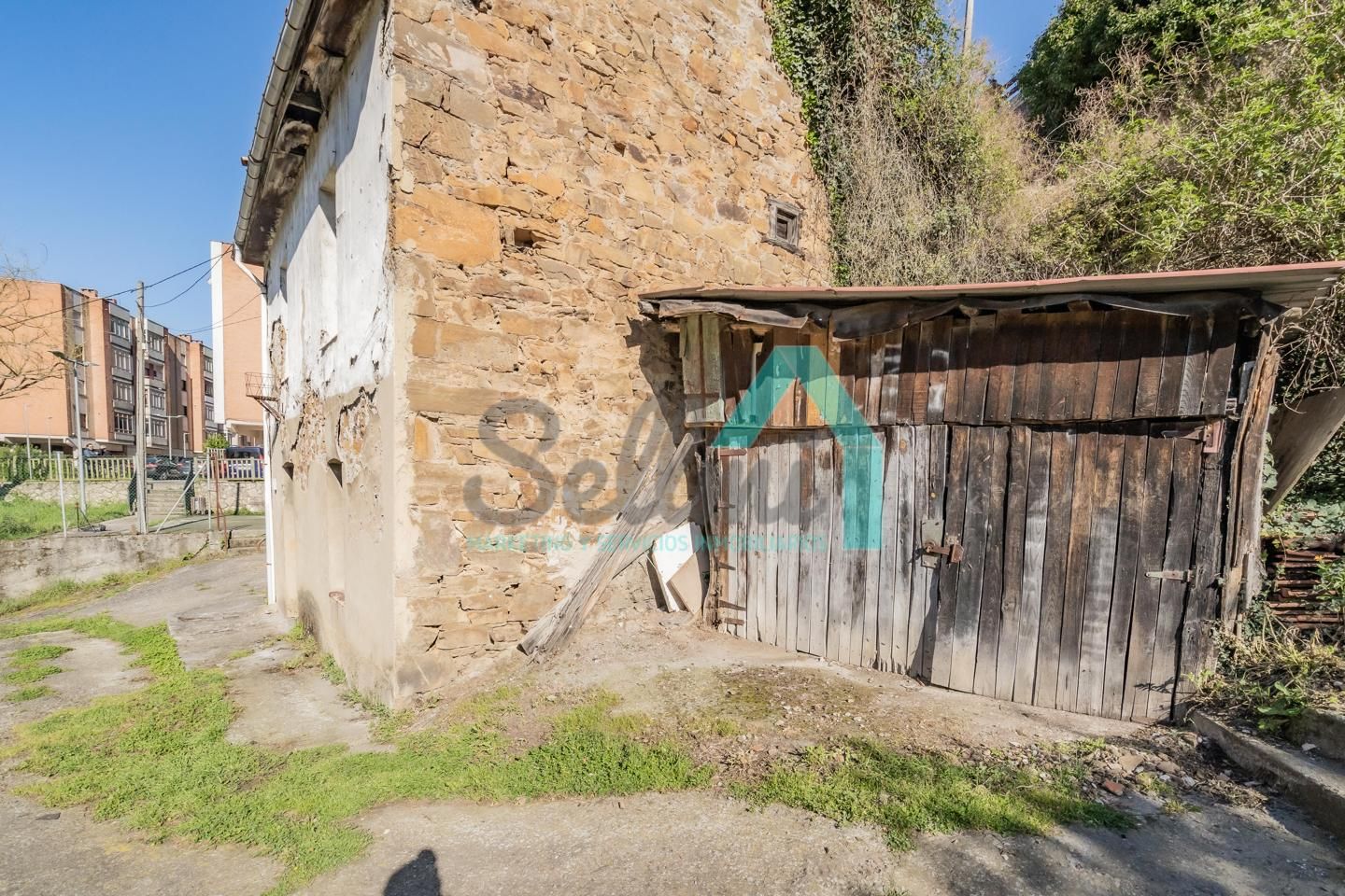 House or chalet for sale in Aller  with Private garden