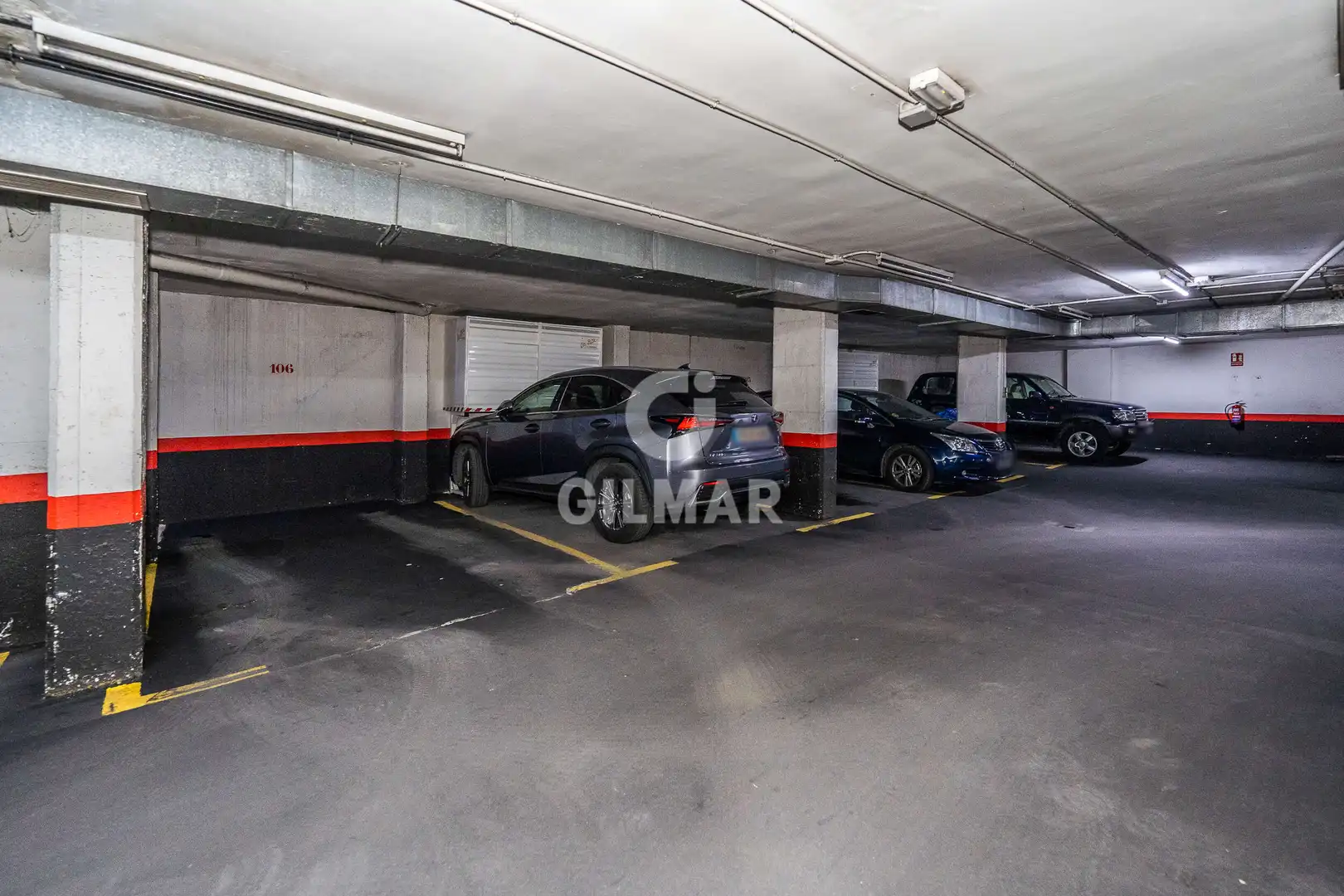 Aparcament de Garatge en venda en Madrid