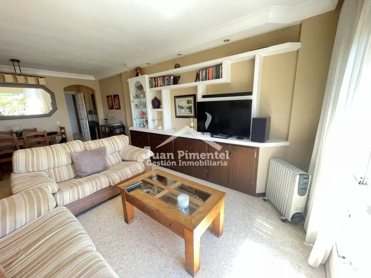 Vista exterior de Piso en venta en Estepona con Trastero, Amueblado y Balcón