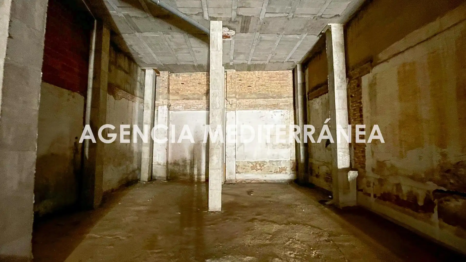 Local en venta en Quart de Poblet