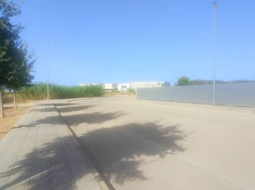 Terreno industrial en venta en Avenida Raconc
