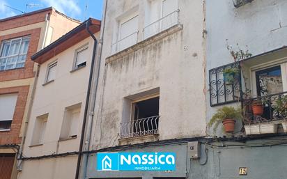 Vista exterior de Casa adosada en venda en Calahorra amb Calefacció, Moblat i Rentadora