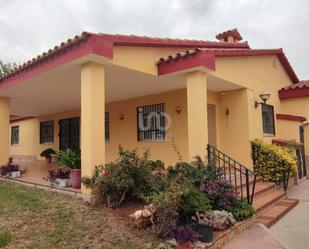 Vista exterior de Casa o xalet en venda en Castellón de la Plana / Castelló de la Plana amb Terrassa