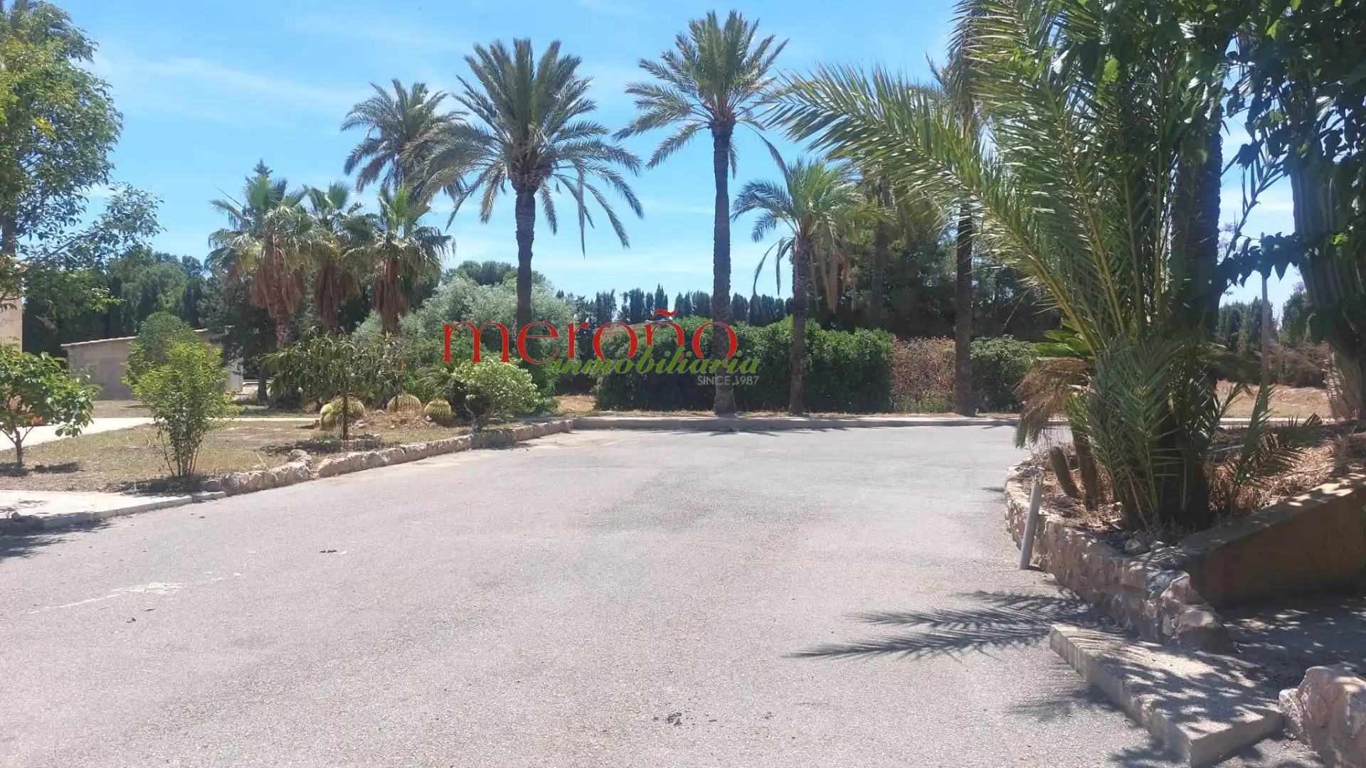 Haus oder Chalet zur Miete in Elche / Elx mit Privatgarten, Terrasse und Abstellraum