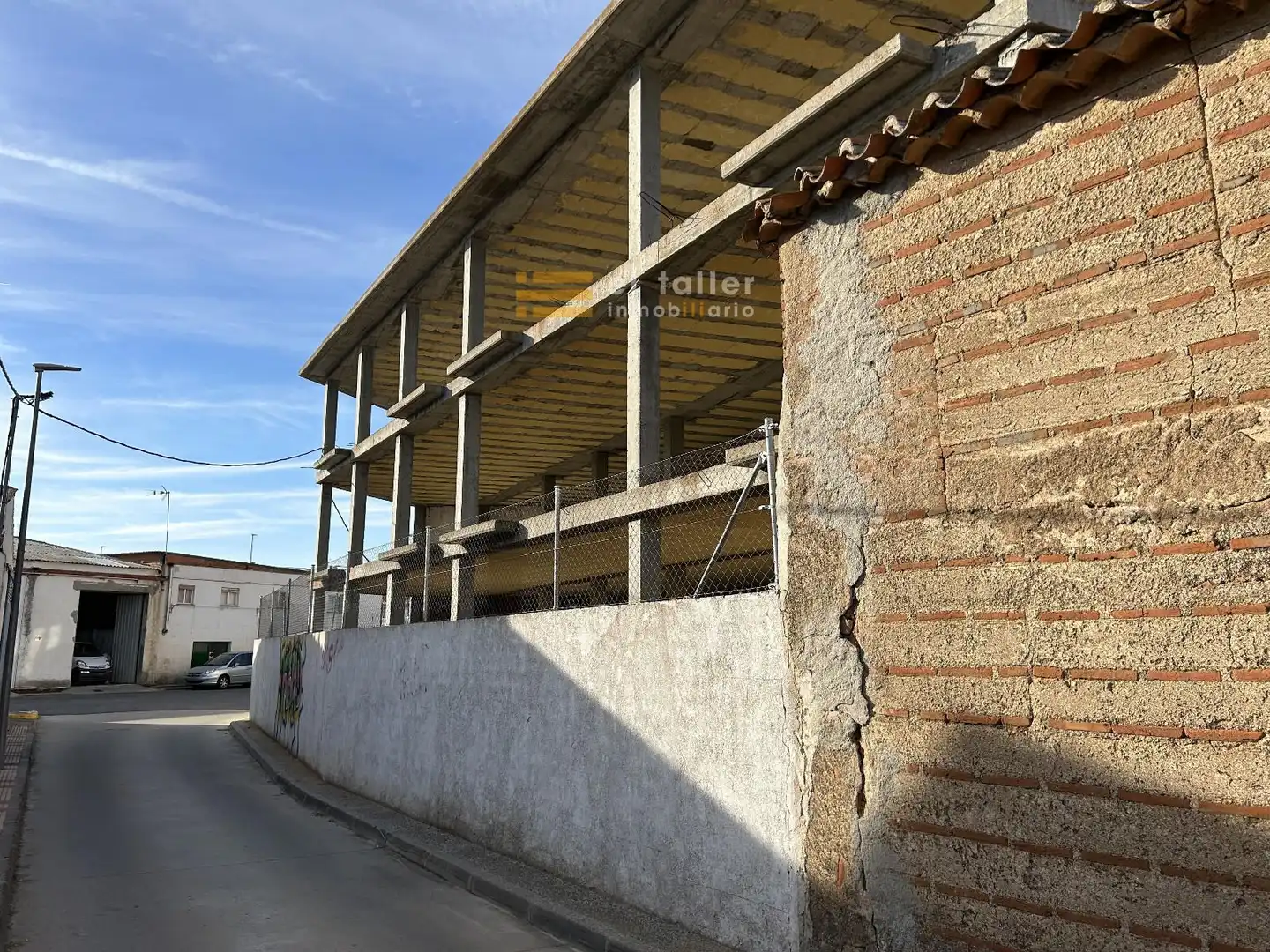 Vista exterior de Casa adosada en venda en Calvarrasa de Abajo