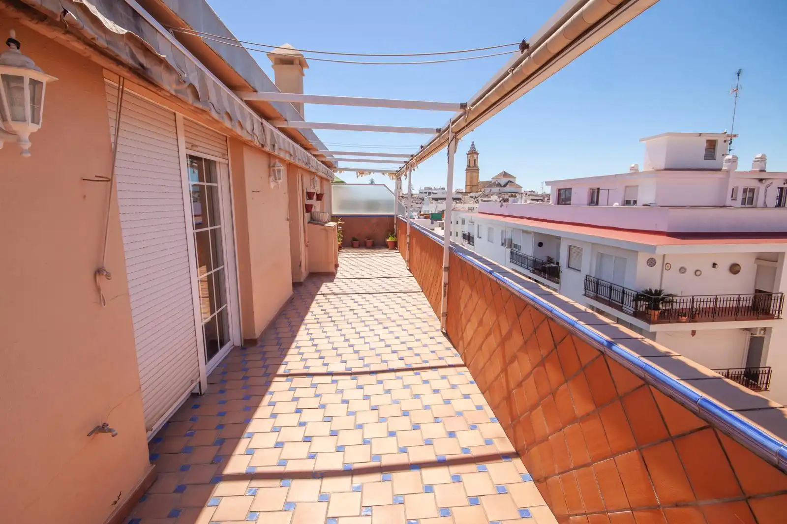 Terraza de Piso en venta en Estepona con Aire acondicionado, Calefacción y Parquet