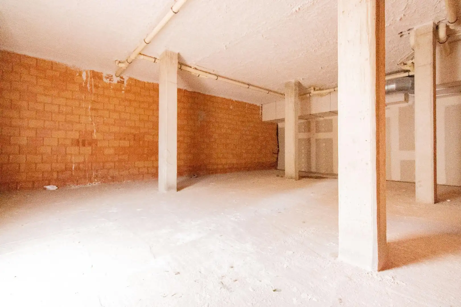 Local en venta en Sagunto / Sagunt