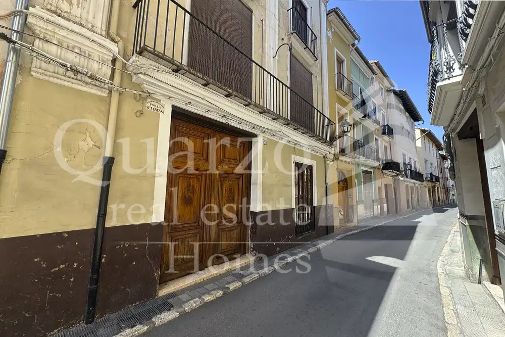 Vista exterior de Casa o chalet en venta en Xàtiva con Calefacción, Terraza y Amueblado