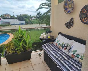 Single-family semi-detached to rent in Oliva Playa