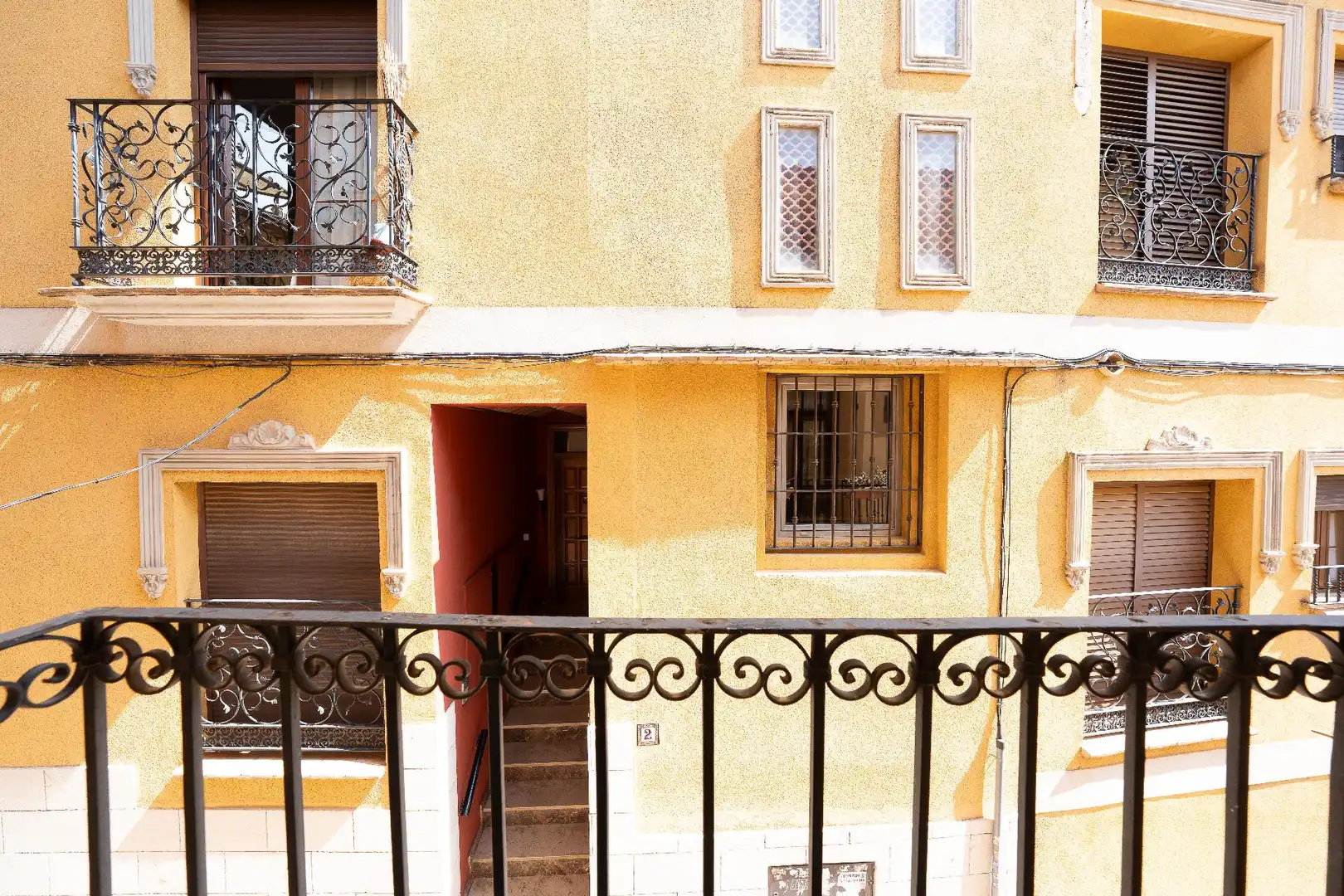 Vista exterior de Casa o xalet en venda en Polop amb Aire condicionat i Terrassa
