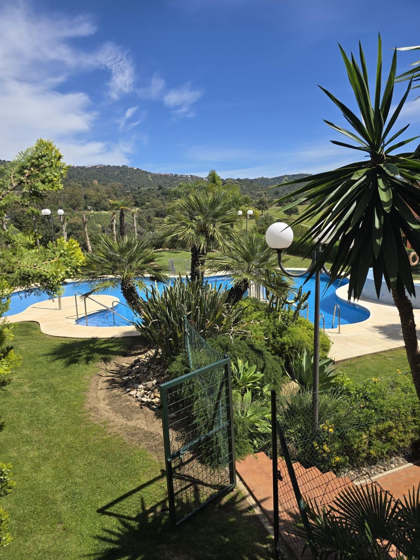 Swimming pool of Flat to rent in Marbella  with Air Conditioner