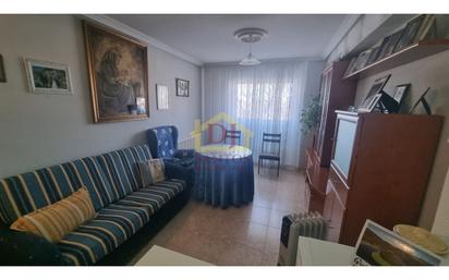 Sala d'estar de Apartament en venda en Salamanca Capital