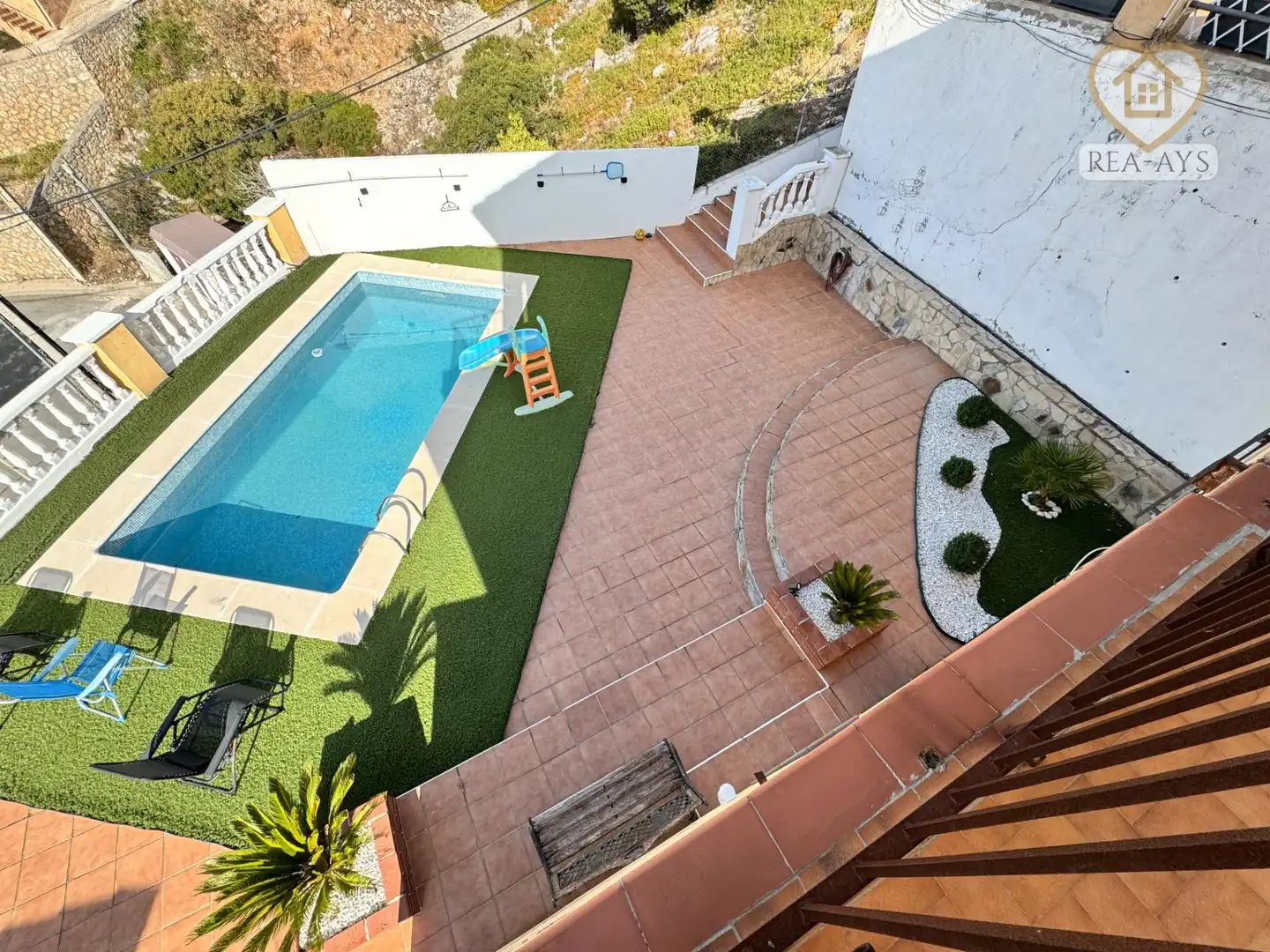 Piscina de Casa o xalet en venda en Olesa de Bonesvalls amb Calefacció, Jardí privat i Parquet