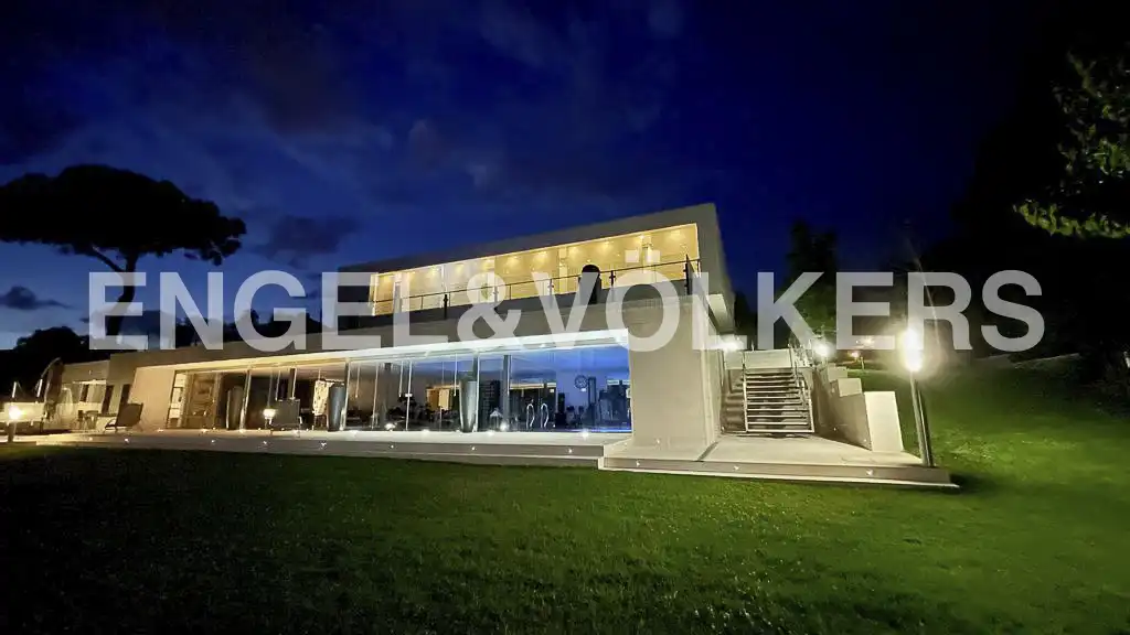 Vista exterior de Casa o chalet en venta en Rozas Centro