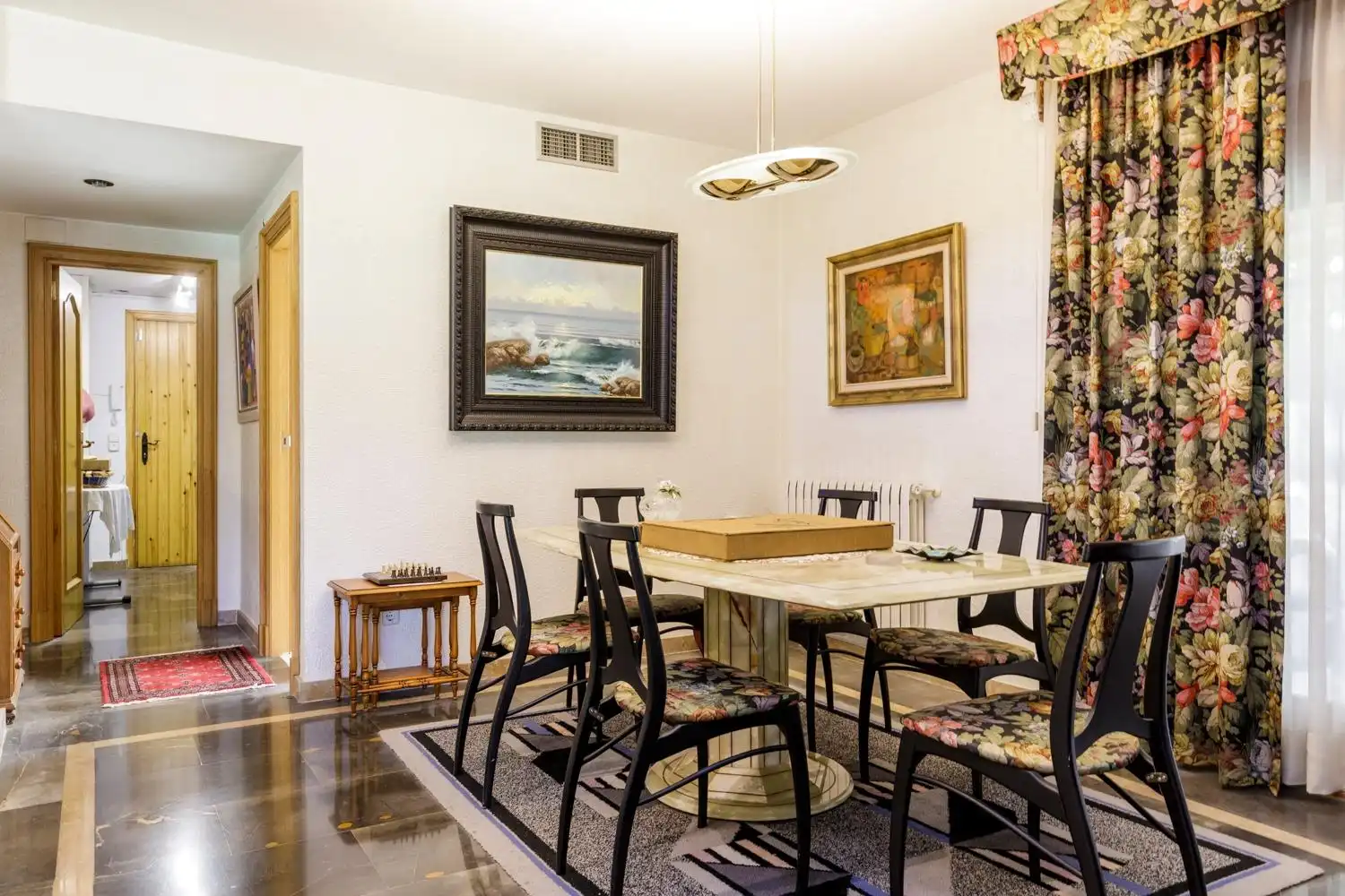 Dining room of Houses for sale in Zaragoza  with Air Conditioner, Heating and Private garden